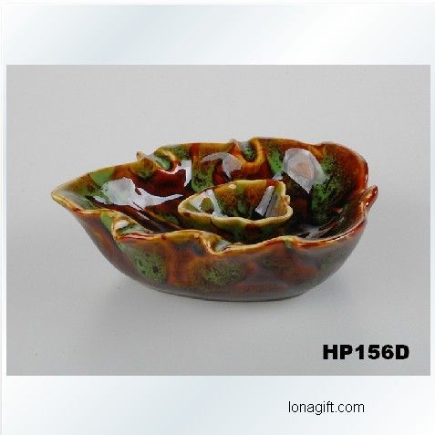 色釉樹葉狀帶水缸陶瓷煙缸